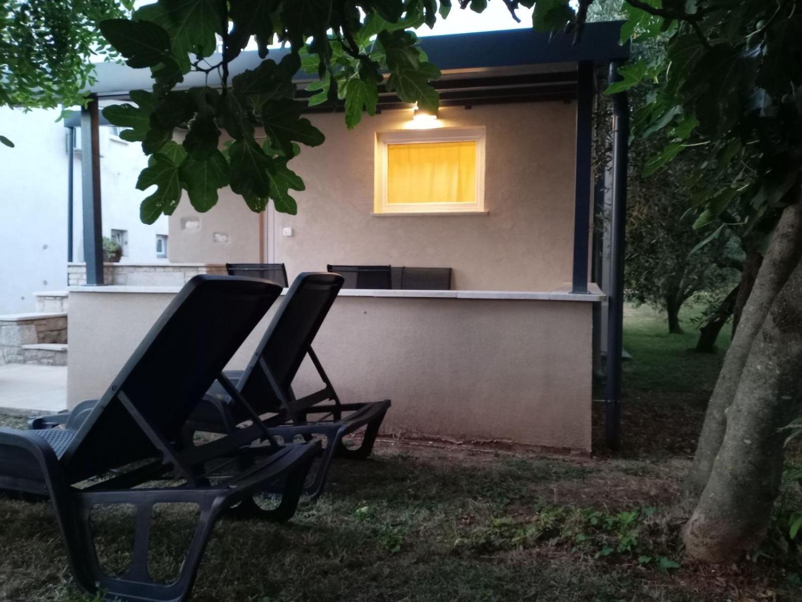 House For Rent Ulika Valbandon Exterior foto